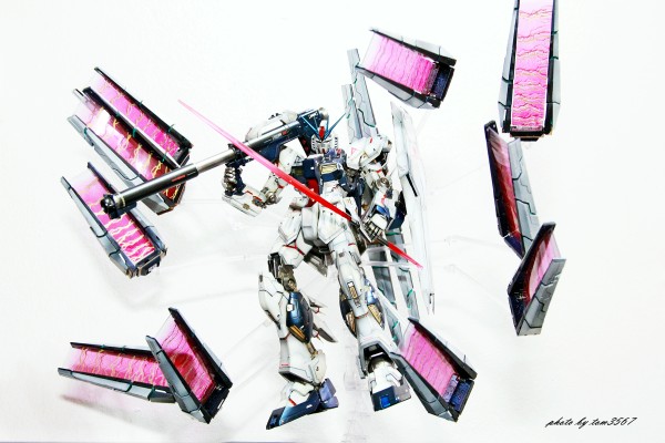 Nu Gundam RX93 Ver Ka Revolution by Tommy Teng